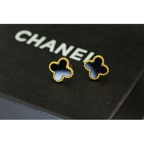 Wholesale Van Cleef&amp;Arpels Earrings #296445 $15.00 USD, Wholesale Quality Replica Van Cleef &amp; Arpels Earrings