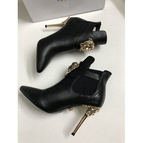 Wholesale Versace Boots For Women #532565 $92.00 USD, Wholesale Quality Replica Versace Boots