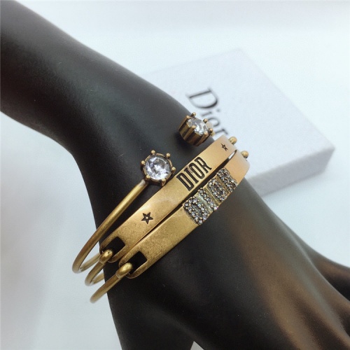 Wholesale Christian Dior Bracelets For Women #831559 $42.00 USD, Wholesale Quality Replica Christian Dior Bracelets