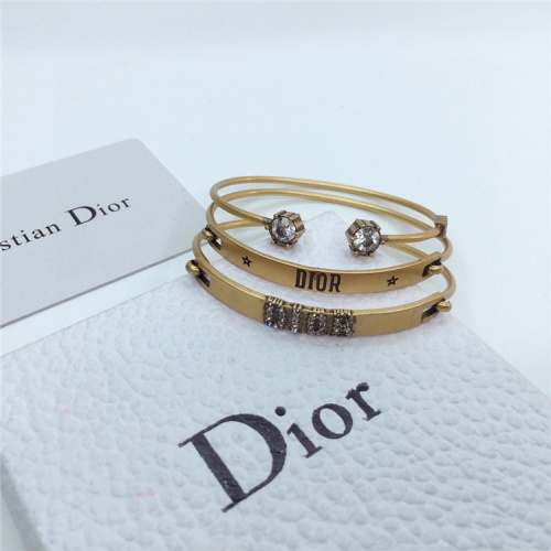 Replica Christian Dior Bracelets For Women #831559 $42.00 USD for Wholesale