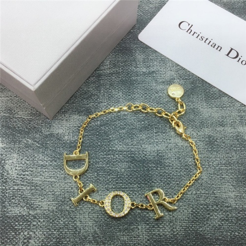 Wholesale Christian Dior Bracelets For Women #831563 $28.00 USD, Wholesale Quality Replica Christian Dior Bracelets