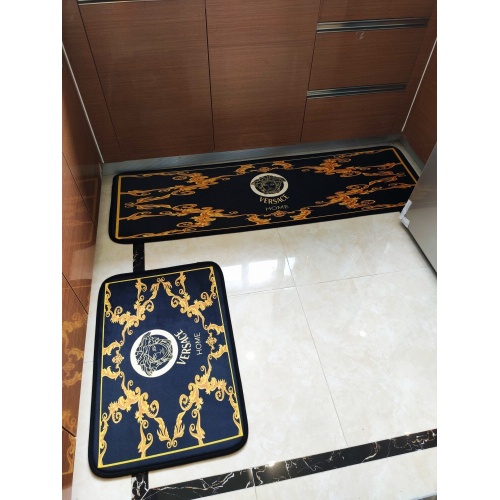 Wholesale Versace Carpets #946689 $72.00 USD, Wholesale Quality Replica Versace Carpets