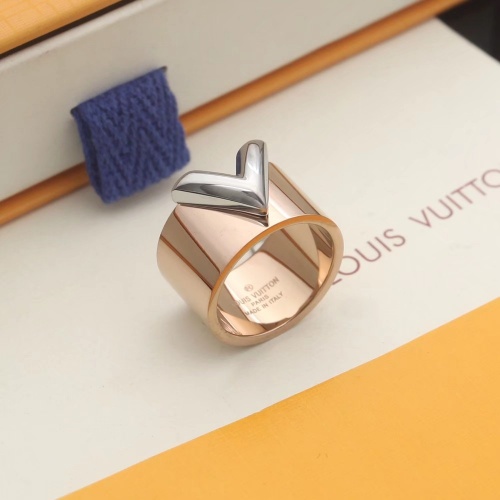 Wholesale Louis Vuitton LV Rings For Women #947128 $32.00 USD, Wholesale Quality Replica Louis Vuitton LV Rings