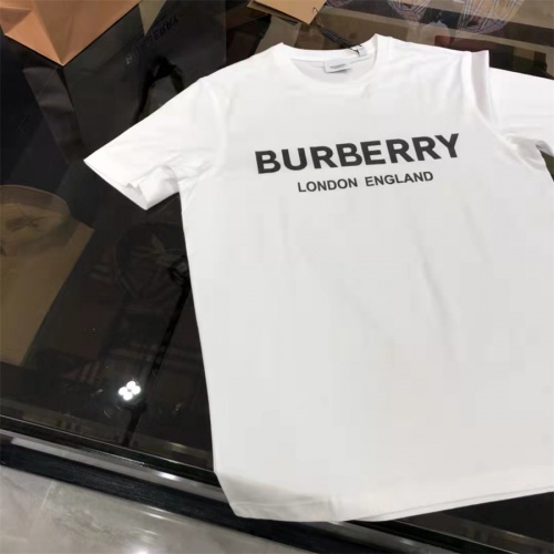 Replica Burberry T-Shirts Short Sleeved For Men #962632 $42.00 USD for Wholesale