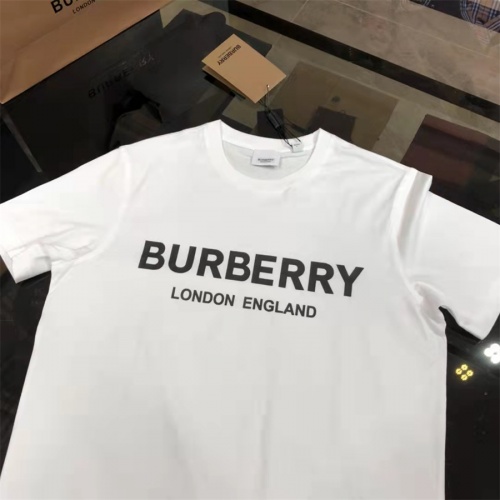 Replica Burberry T-Shirts Short Sleeved For Men #962632 $42.00 USD for Wholesale