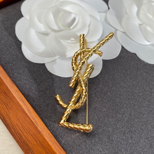 Wholesale Yves Saint Laurent Brooches For Women #975229 $32.00 USD, Wholesale Quality Replica Yves Saint Laurent Brooches