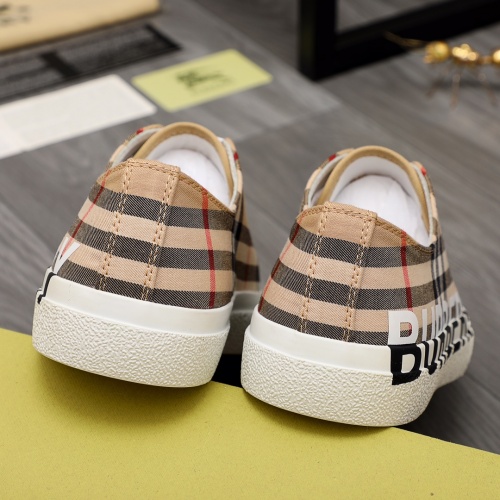 Replica Burberry Casual Shoes For Men #976464 $76.00 USD for Wholesale