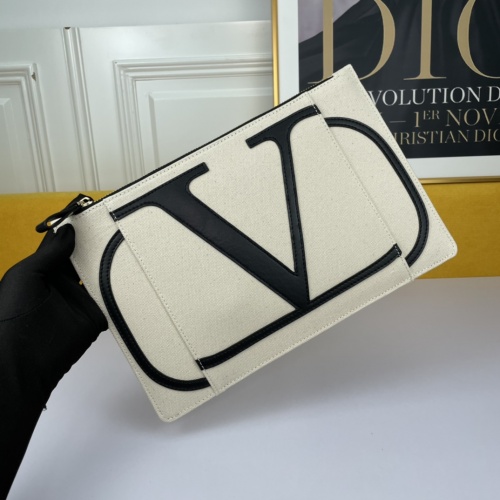 Wholesale Valentino AAA Quality Wallets For Women #976862 $72.00 USD, Wholesale Quality Replica Valentino AAA Quality Wallets