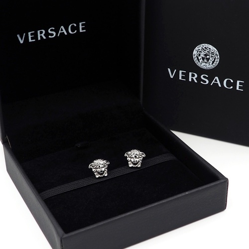 Replica Versace Earrings For Women #977965 $23.00 USD for Wholesale