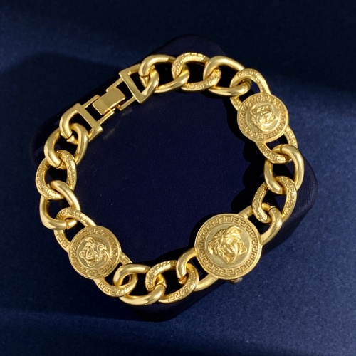 Wholesale Versace Bracelet For Men #1000264 $34.00 USD, Wholesale Quality Replica Versace Bracelets