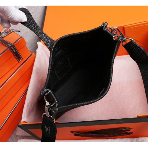 Replica Hermes AAA Quality Messenger Bags For Women #1006025 $96.00 USD for Wholesale