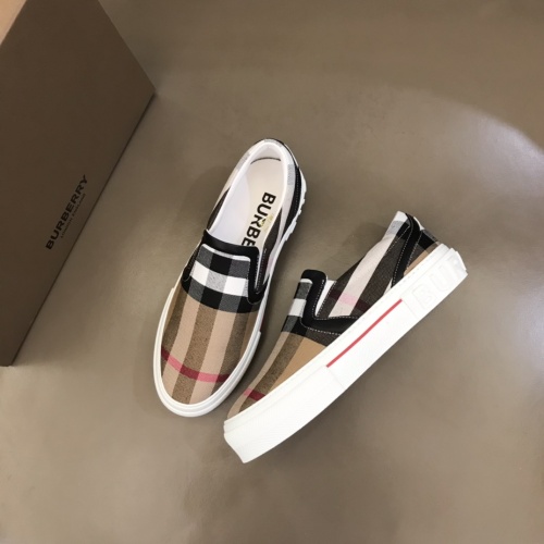 Wholesale Burberry Casual Shoes For Men #997777 $72.00 USD, Wholesale Quality Replica Burberry Casual Shoes