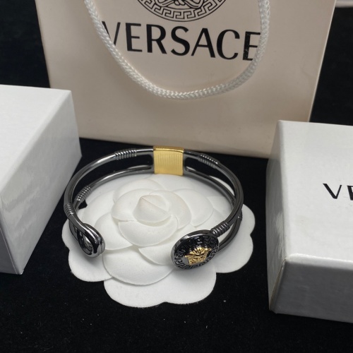 Wholesale Versace Bracelet #999480 $34.00 USD, Wholesale Quality Replica Versace Bracelets