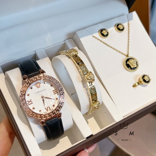 Wholesale Versace Watches For Women #1007155 $45.00 USD, Wholesale Quality Replica Versace Watches