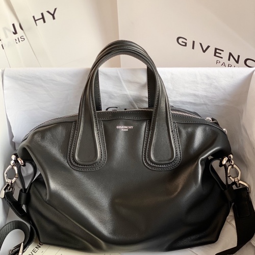 Wholesale Givenchy AAA Quality Handbags For Women #1021143 $215.00 USD, Wholesale Quality Replica Givenchy AAA Quality Handbags