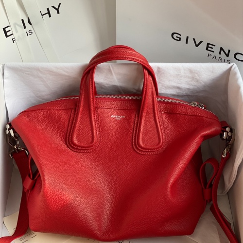 Wholesale Givenchy AAA Quality Handbags For Women #1021145 $215.00 USD, Wholesale Quality Replica Givenchy AAA Quality Handbags