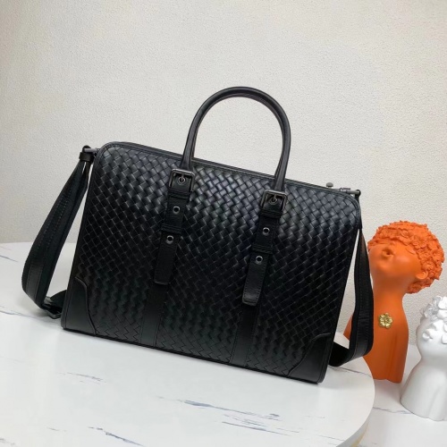 Replica Bottega Veneta AAA Man Handbags #1034712 $215.00 USD for Wholesale