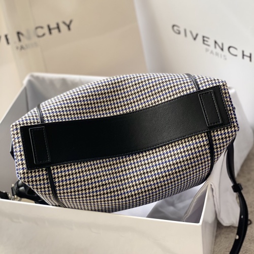 Replica Givenchy AAA Quality Handbags For Women #1038835 $190.00 USD for Wholesale