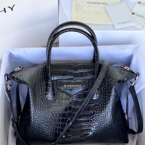 Wholesale Givenchy AAA Quality Handbags For Women #1038871 $244.63 USD, Wholesale Quality Replica Givenchy AAA Quality Handbags