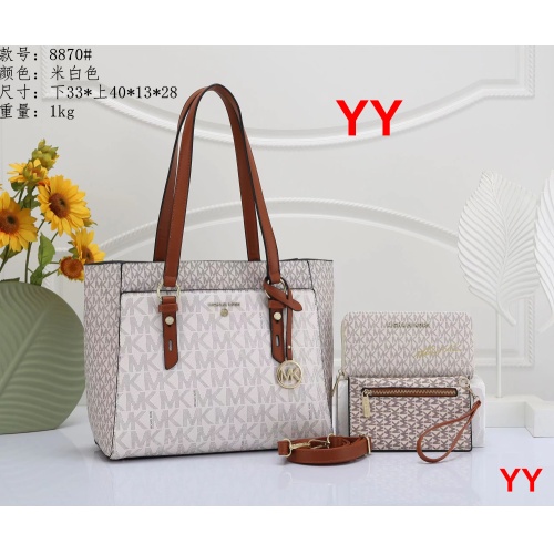 Wholesale Michael Kors Handbags For Women #1045884 $39.00 USD, Wholesale Quality Replica Michael Kors Handbags