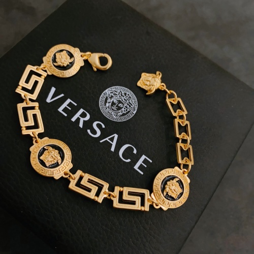 Replica Versace Bracelet #1046481 $36.00 USD for Wholesale