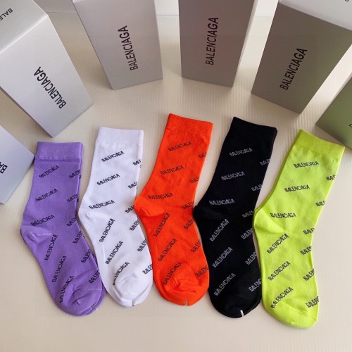 Wholesale Balenciaga Socks #1046847 $32.00 USD, Wholesale Quality Replica Balenciaga Socks