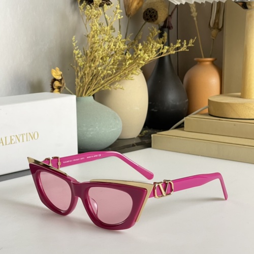 Wholesale Valentino AAA Quality Sunglasses #1056527 $64.00 USD, Wholesale Quality Replica Valentino AAA Quality Sunglasses