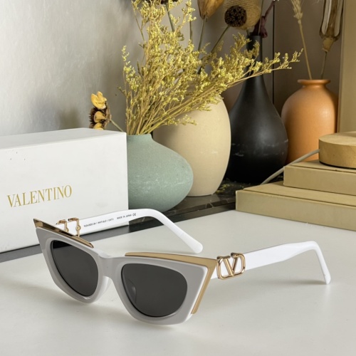 Wholesale Valentino AAA Quality Sunglasses #1056528 $64.00 USD, Wholesale Quality Replica Valentino AAA Quality Sunglasses