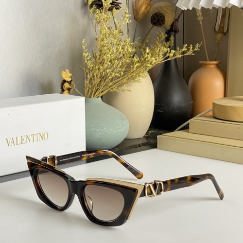 Wholesale Valentino AAA Quality Sunglasses #1056530 $64.00 USD, Wholesale Quality Replica Valentino AAA Quality Sunglasses