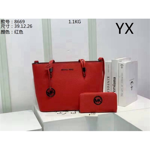 Wholesale Michael Kors Handbags For Women #1058558 $40.00 USD, Wholesale Quality Replica Michael Kors Handbags