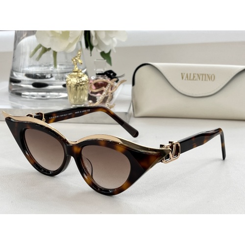 Wholesale Valentino AAA Quality Sunglasses #1062334 $64.00 USD, Wholesale Quality Replica Valentino AAA Quality Sunglasses