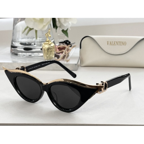 Wholesale Valentino AAA Quality Sunglasses #1062335 $64.00 USD, Wholesale Quality Replica Valentino AAA Quality Sunglasses