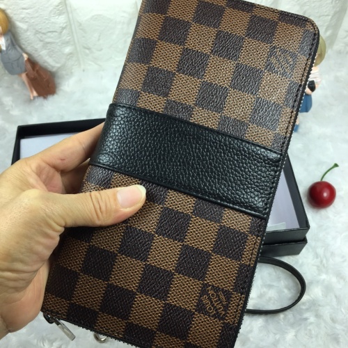 Replica Louis Vuitton AAA Man Wallets #1070373 $45.00 USD for Wholesale