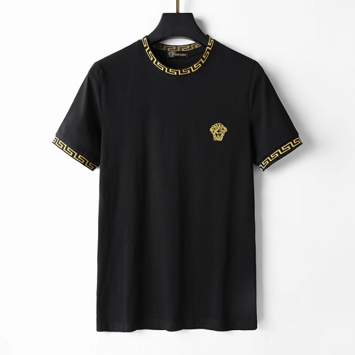 Wholesale Versace T-Shirts Short Sleeved For Men #1075695 $25.00 USD, Wholesale Quality Replica Versace T-Shirts