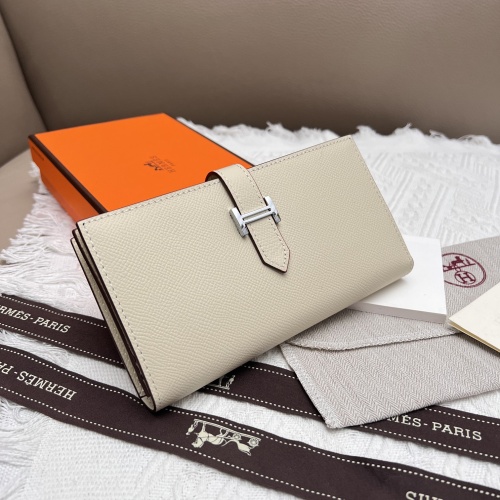 Replica Hermes AAA Quality Wallets #1076576 $52.00 USD for Wholesale