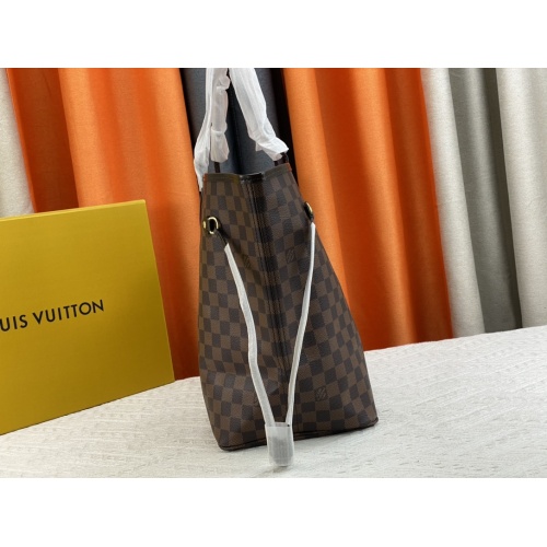 Replica Louis Vuitton AAA Quality Shoulder Bags For Women #1093259 $68.00 USD for Wholesale