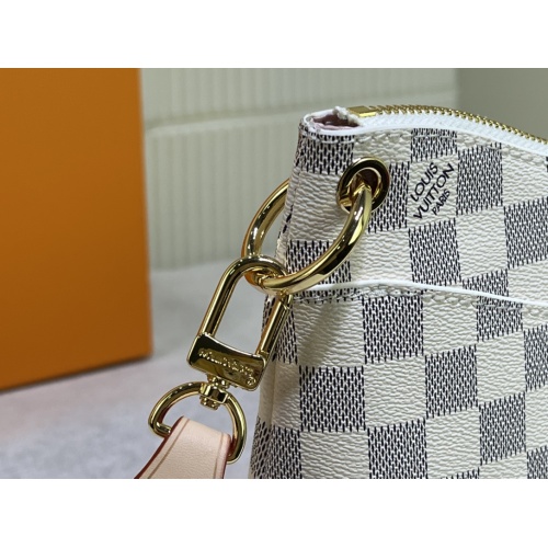 Replica Louis Vuitton AAA Quality Messenger Bags For Women #1093335 $68.00 USD for Wholesale