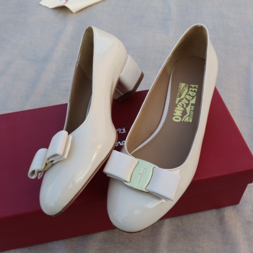 Wholesale Salvatore Ferragamo Flat Shoes For Women #1099040 $96.00 USD, Wholesale Quality Replica Salvatore Ferragamo Flat Shoes