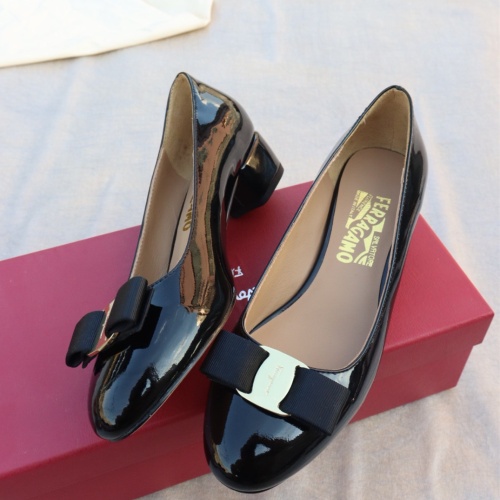 Wholesale Salvatore Ferragamo Flat Shoes For Women #1099049 $96.00 USD, Wholesale Quality Replica Salvatore Ferragamo Flat Shoes