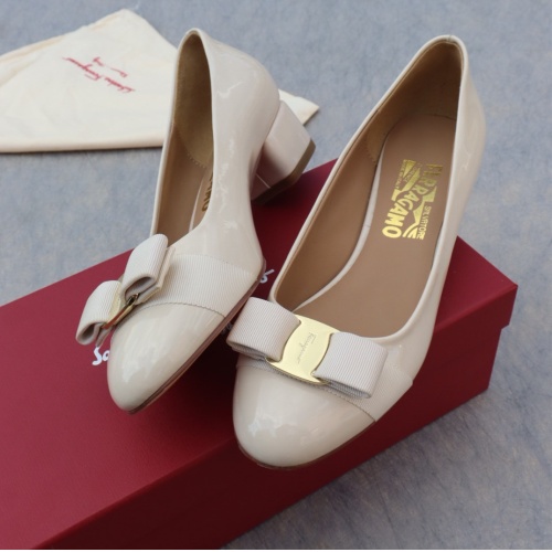 Wholesale Salvatore Ferragamo Flat Shoes For Women #1099050 $96.00 USD, Wholesale Quality Replica Salvatore Ferragamo Flat Shoes