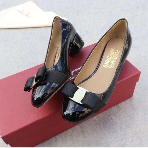 Wholesale Salvatore Ferragamo Flat Shoes For Women #1099059 $96.00 USD, Wholesale Quality Replica Salvatore Ferragamo Flat Shoes