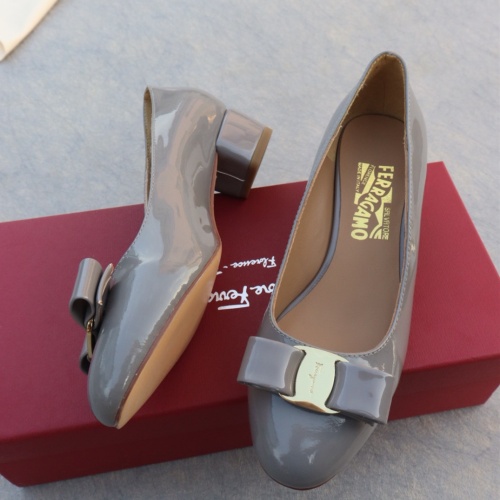 Wholesale Salvatore Ferragamo Flat Shoes For Women #1099064 $96.00 USD, Wholesale Quality Replica Salvatore Ferragamo Flat Shoes