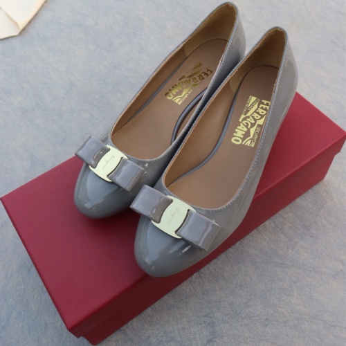 Replica Salvatore Ferragamo Flat Shoes For Women #1099064 $96.00 USD for Wholesale