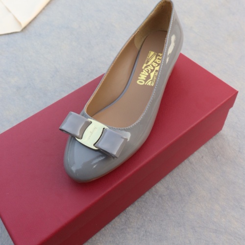 Replica Salvatore Ferragamo Flat Shoes For Women #1099064 $96.00 USD for Wholesale