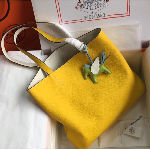 Wholesale Hermes AAA Quality Shoulder Bags For Women #1113484 $150.00 USD, Wholesale Quality Replica Hermes AAA Quality Shoulder Bags