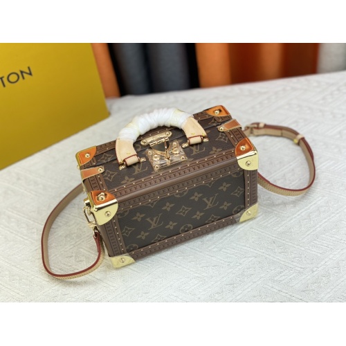 Replica Louis Vuitton AAA Quality Messenger Bags For Women #1113626 $130.00 USD for Wholesale