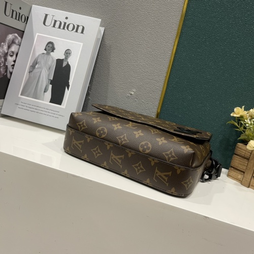 Replica Louis Vuitton AAA Man Messenger Bags #1114106 $72.00 USD for Wholesale