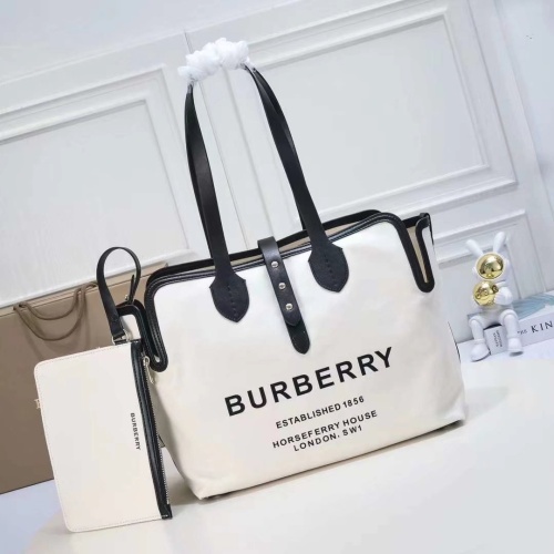 Wholesale Burberry AAA Quality Shoulder Bags For Women #1114582 $96.00 USD, Wholesale Quality Replica Burberry AAA Quality Shoulder Bags