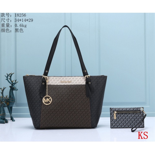 Wholesale Michael Kors Handbags For Women #1115466 $38.00 USD, Wholesale Quality Replica Michael Kors Handbags