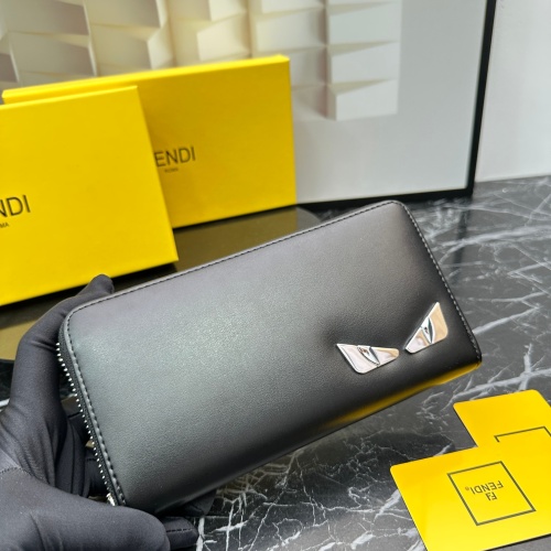 Replica Fendi Wallets For Unisex #1122922 $42.00 USD for Wholesale